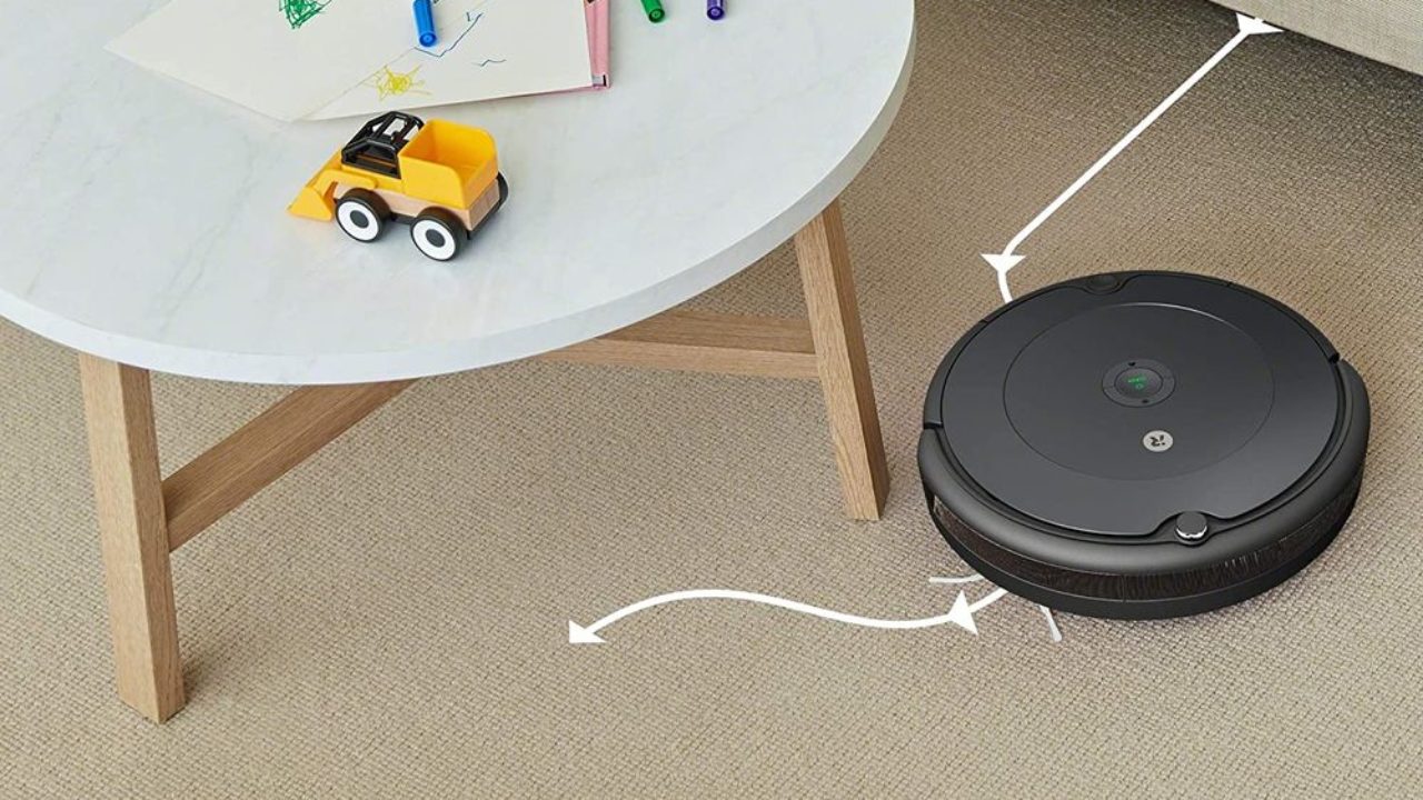 Test, avis iRobot Roomba 692 : l'aspirateur robot aveugle, efficace.